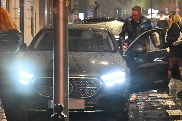 Paparazzi przyłapali Tomasza Karolaka po "Tańcu z Gwiazdami"
