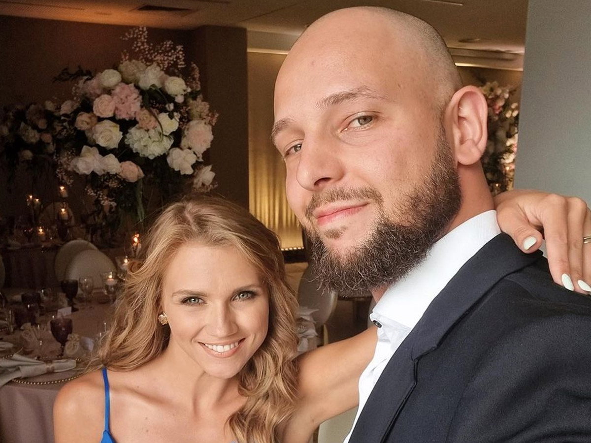 Agnieszka Kaczorowska w sukience z Zary na weselu