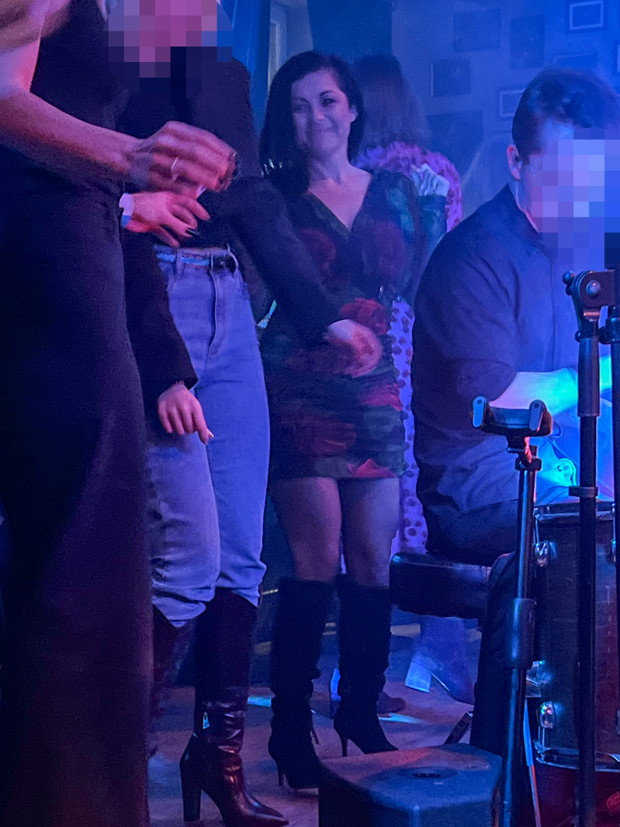 Katarzyna Cichopek tańczy w klubie