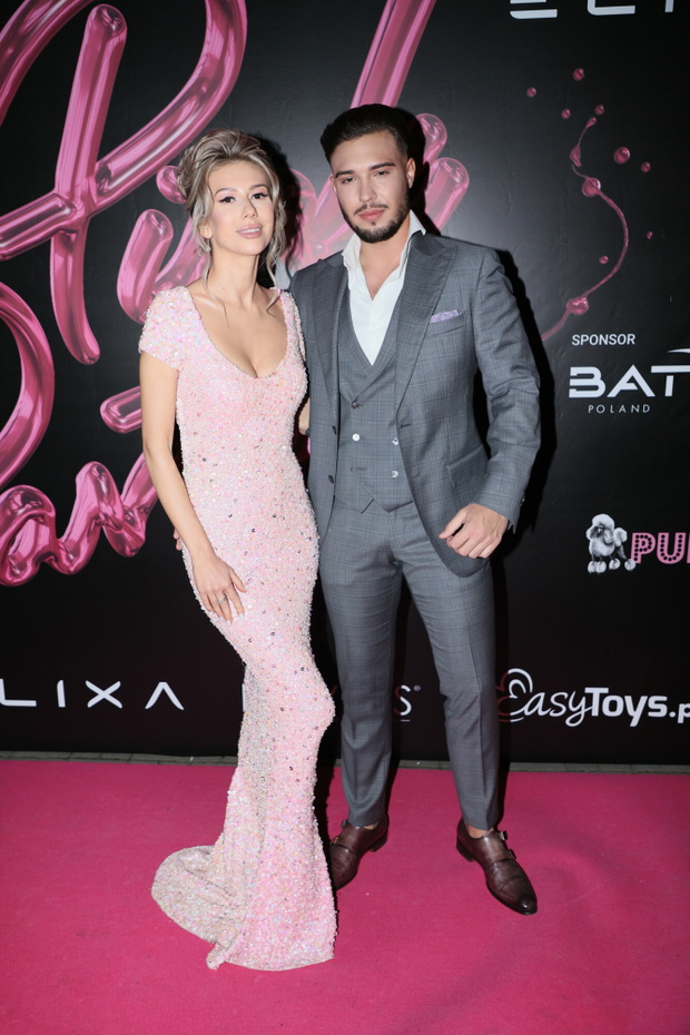 Pudelek Pink Party