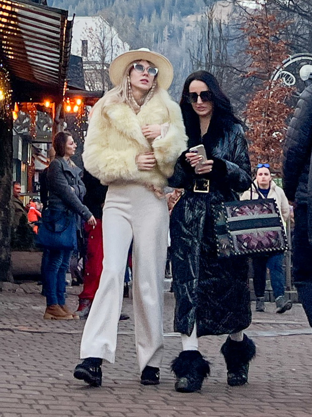 2023.01.02 ZakopaneJustyna Steczkowska z rodzinaFOT WIN/AF EOS