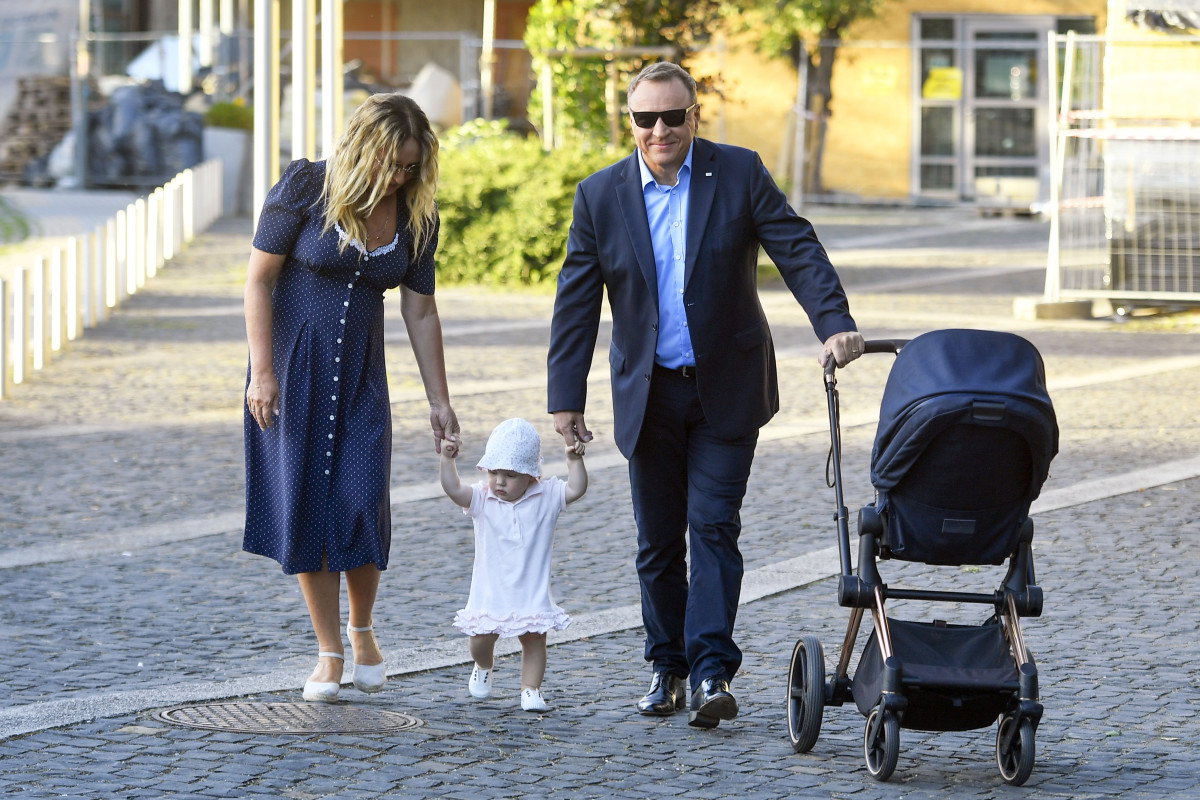 Opole: Jacek Kurski z żoną i córką