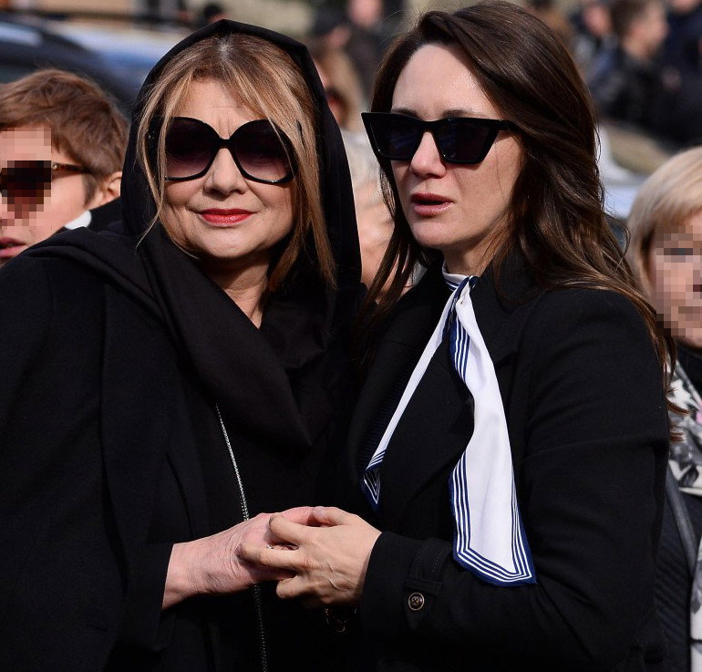 Ilona Ostrowska na pogrzebie Pawła Królikowskiego