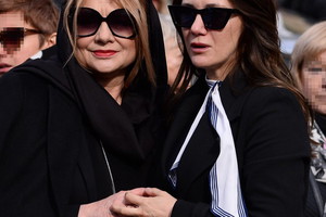 Ilona Ostrowska na pogrzebie Pawła Królikowskiego