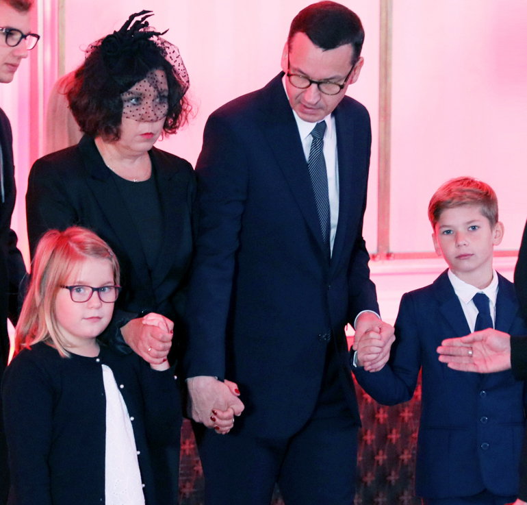 Rodzina żegna Morawieckiego
