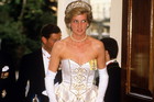 Księzna Diana łamała protokół