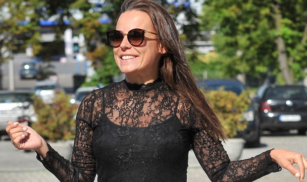 Anna Mucha w tiulowej spódnicy