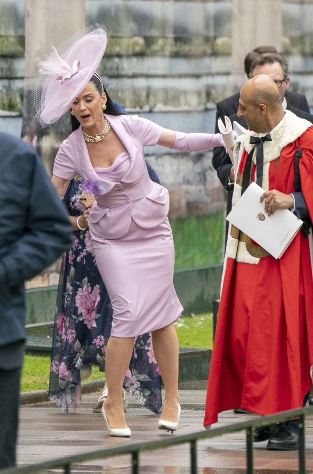 Katy Perry bryluje na koronacji
