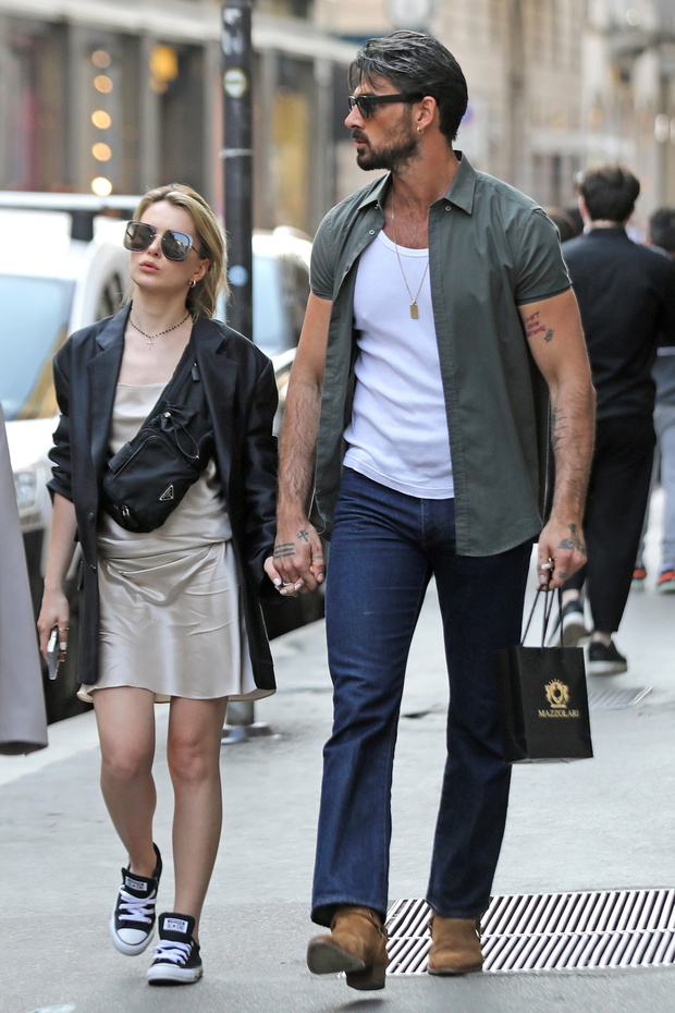 EXCLUSIVE: Michael Morrone and co-star polish actress Anna-Maria Sieklucka (365 Days) are seen in Milan shopping