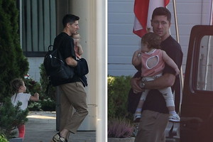 Robert Lewandowski z córkami