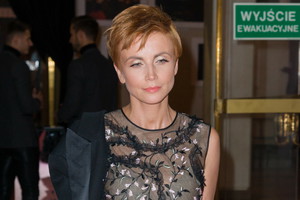Katarzyna Zielińska w czarnej sukience