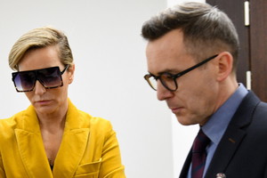 Paulina Smaszcz-Kurzajewska i Maciej Kurzajewski w sądzie