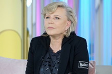Krystyna Janda w czarnej marynarce