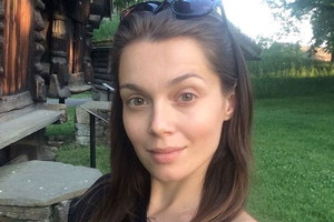 Paulina Papierska w czarnej koszulce