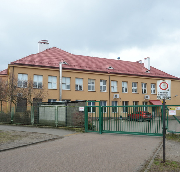 Zamknięte szkoły z powodu koronawirusa