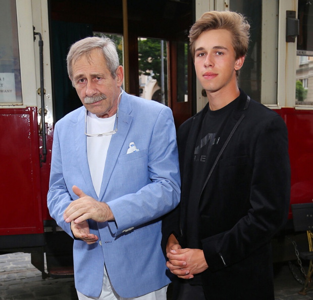imgmYIgcA-ba403dd