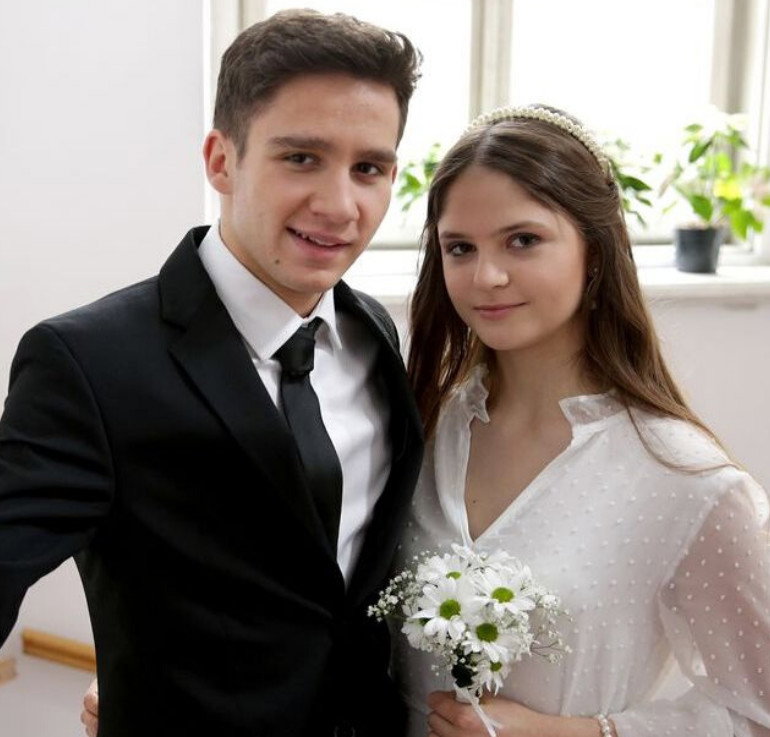 Krystian Domagała i Monika Mielnicka na planie M jak miłość