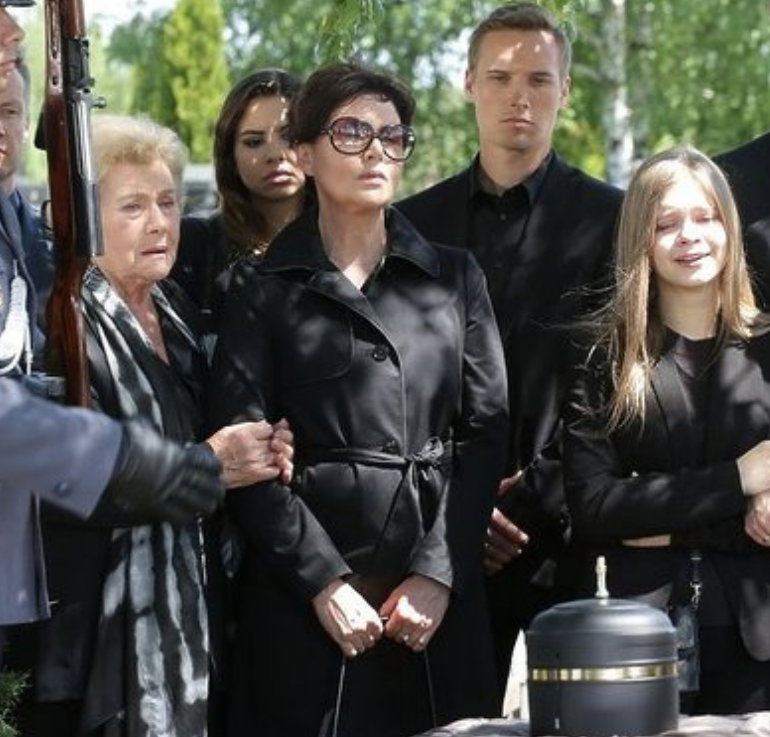 Małgorzata Pieńkowska, Teresa Lipowska, Julia Wróblewska na planie "M jak miłość"