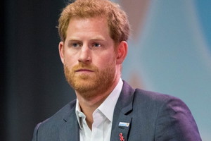 Książę Harry trauma z dzieciństwa
