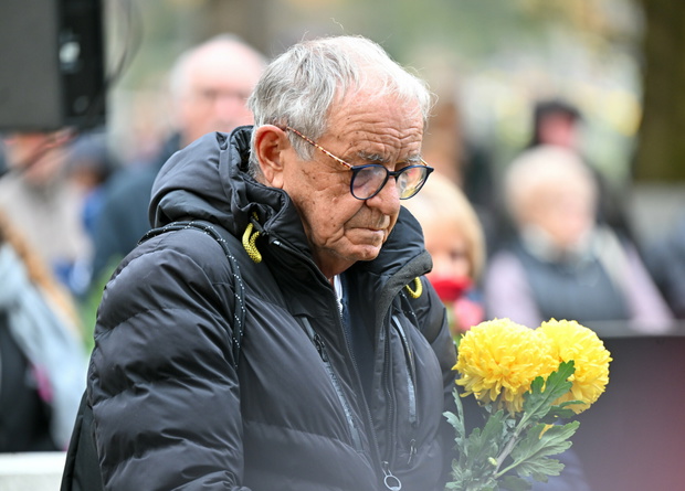 Pogrzeb Elżbiety Zającówny. Żegnały ją gwiazdy i tłumy