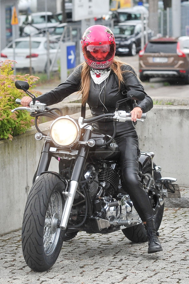 2017.06.23 WarszawaMarcelina Zawadzka na motocykluFOT KS/AF EOS