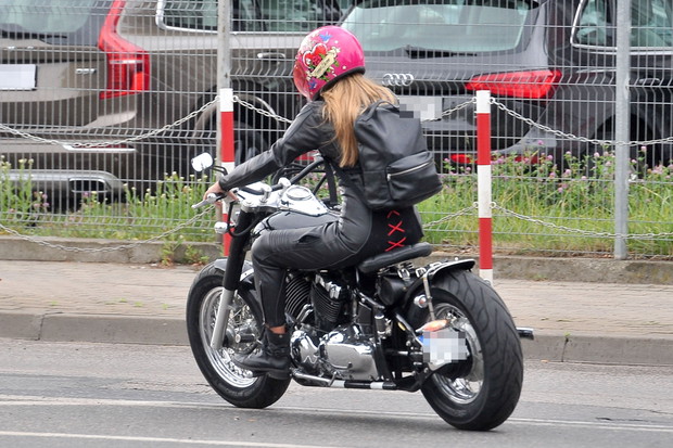 2017.06.23 WarszawaMarcelina Zawadzka na motocykluFOT KS/AF EOS