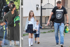 Tomasz Karolak i Viola Kołakowska z dziećmi