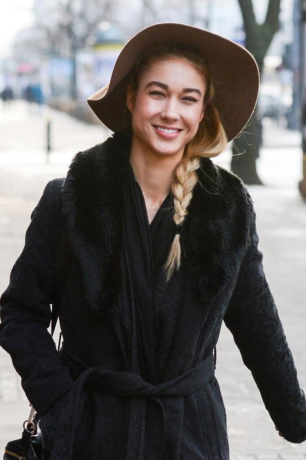 ida-nowakowska-w-czarnym-futrze-331436-1X700-38fc0f3