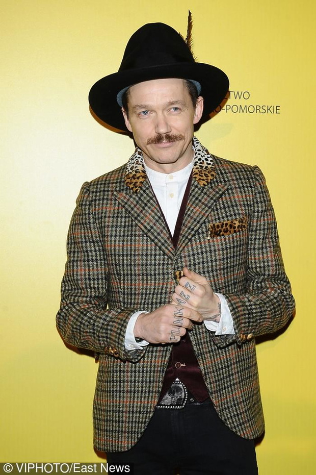 wojciech-mazolewski-na-premierze-filmu-excentrycy-331667-1X700-b12194e