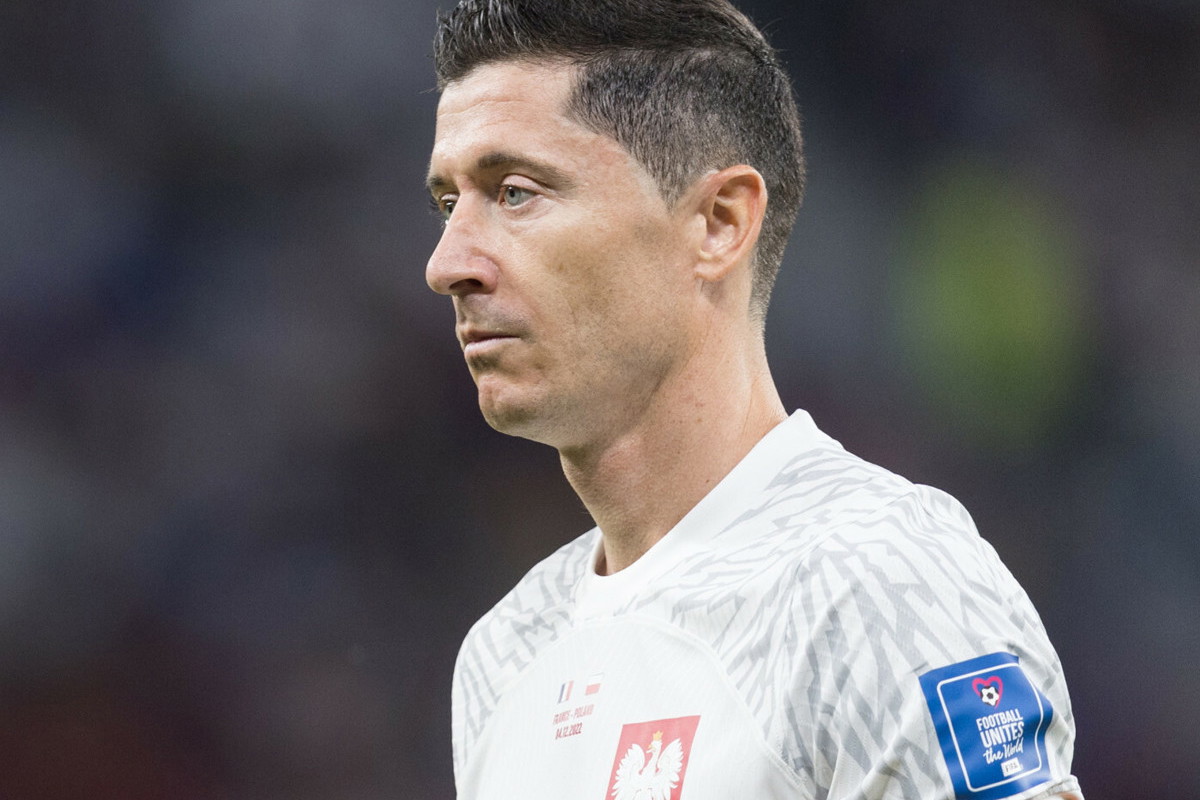 Robert Lewandowski żegna Pelego