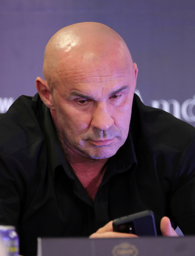Collins Charity Fight Nigh - konferencja prasowa