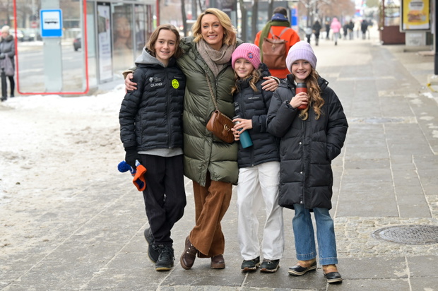 2022.12.18 WarszawaAnna Kalczynska z dziecmiFOT WIN/AF EOS