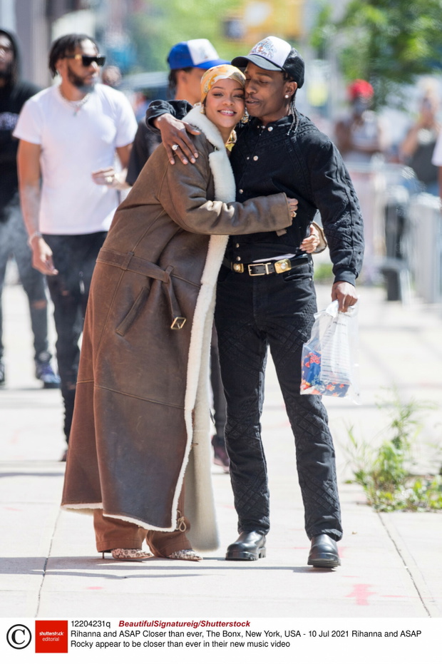 Rihanna i A$AP Rocky trzymaj? si? za r?ce