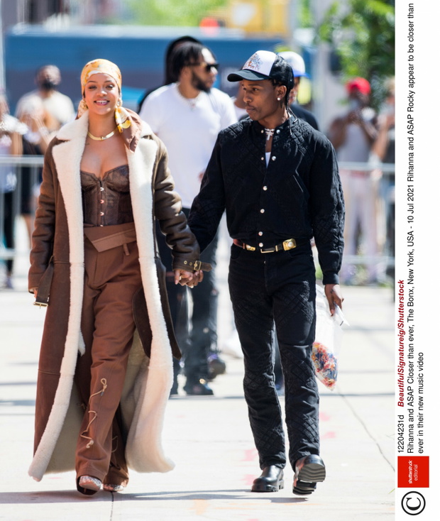 Rihanna i A$AP Rocky trzymaj? si? za r?ce