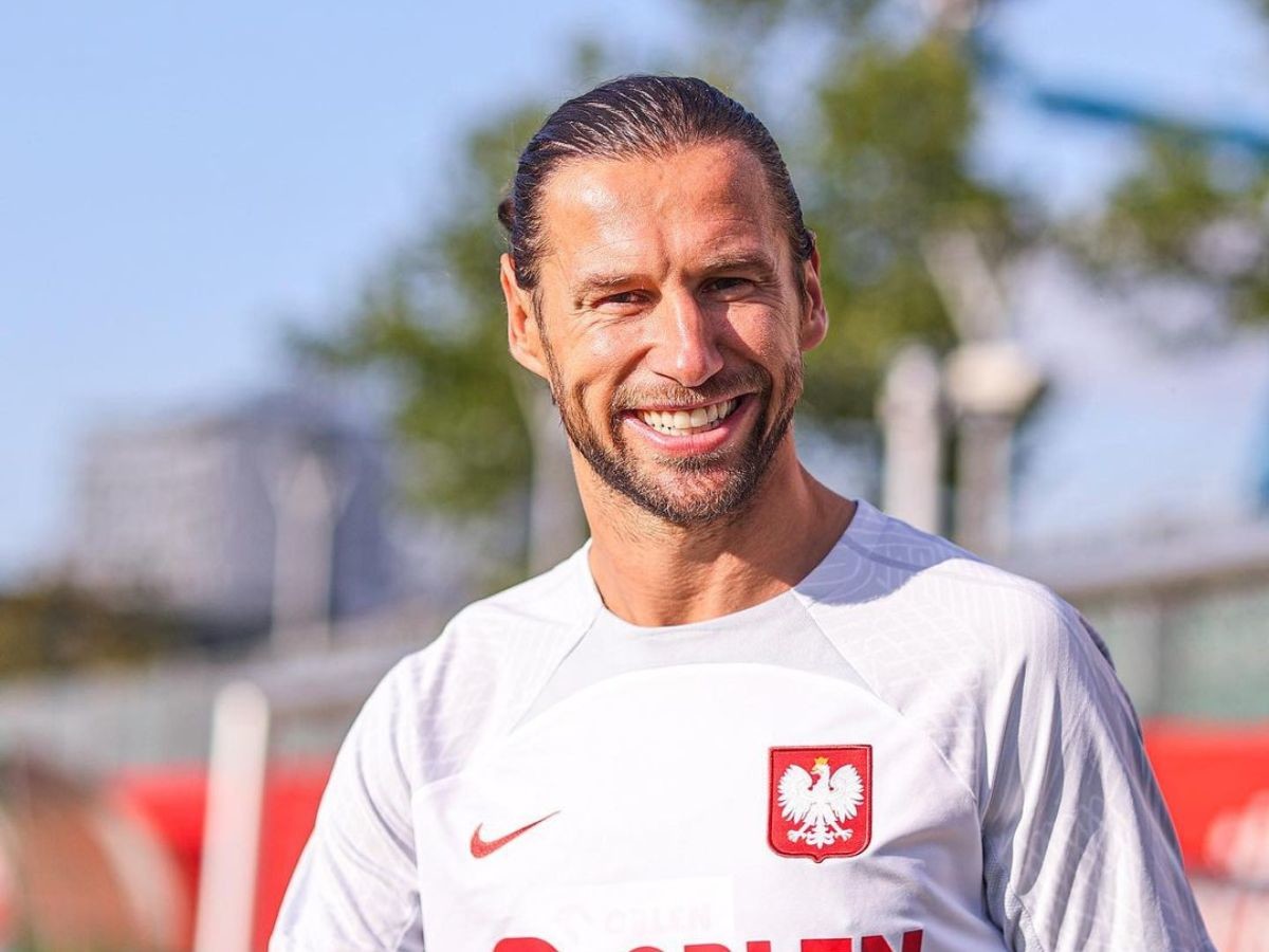 Grzegorz Krychowiak pozuje ze znaną aktorką