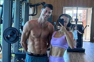 Robert Lewandowski w ogniu krytyki za zdjęcie z siłowni z żoną