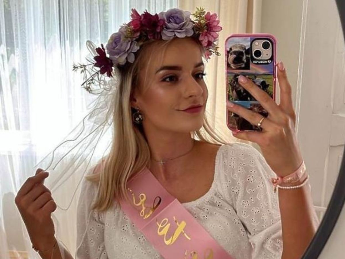 Adrianna z Rolnik szuka żony na przymiarce sukni ślubnej