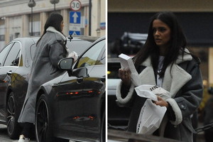 Klaudia El Dursi parkuje w niedozwolonym miejscu 00