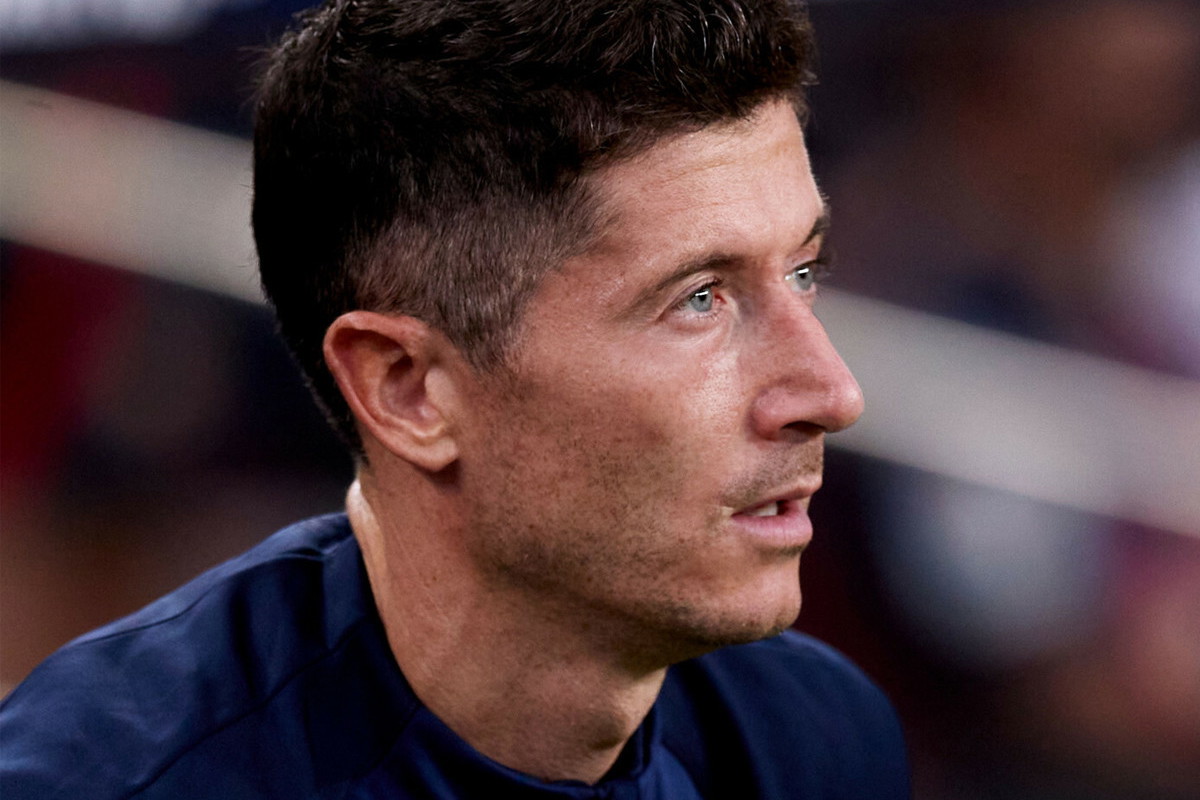 Robert Lewandowski pouczany przez hiszpańskie media za jazdę Bentley'em wartym 1,5 miliona złotych