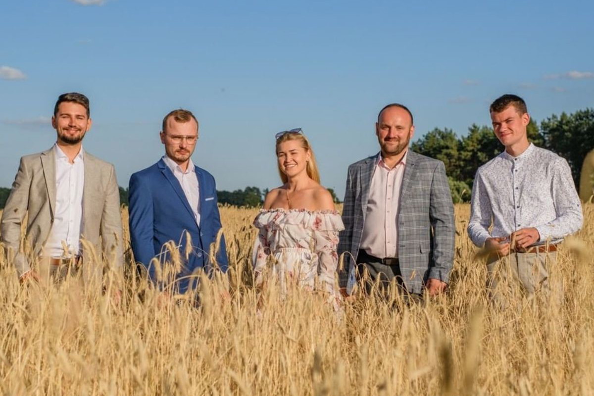 Rolnik szuka żony 9 odwołana premiera