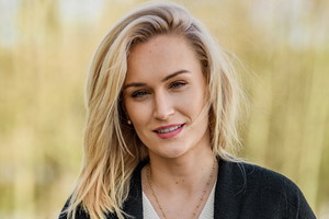 Kamila w sukience z Zary za 229 zł
