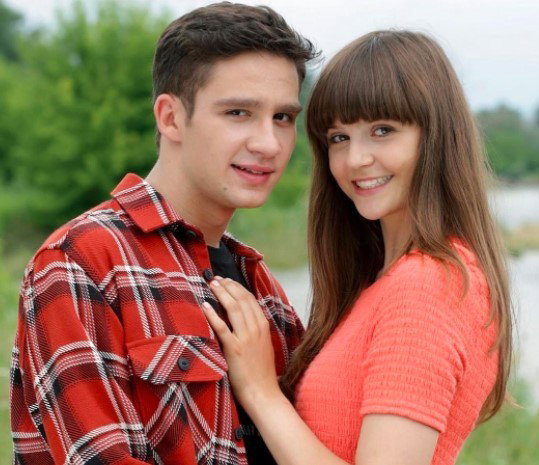 Serialowa Lilka z "M jak miłość" przeszła metamorfozę. Monika Mielnicka w nowej fryzurze jest nie do poznania