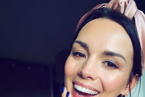 Paulina Krupińska w modnym swetrze na wiosnę od Bizuu za 749 zł