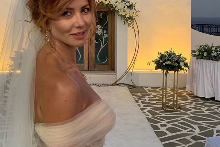 Agata Załęcka w sukni ślubnej