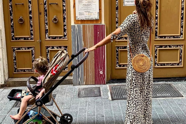 Anna Lewandowska w panterkowej sukience