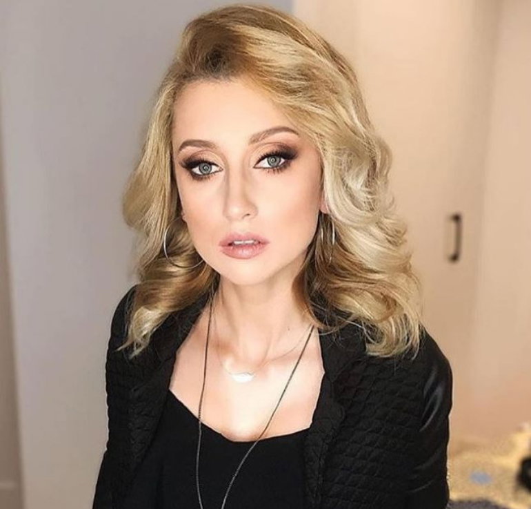Justyna Żyła w mocnym makijażu