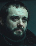 Piotr Binter nie istniał? Zaskakująca prawda o bohaterze serialu "Heweliusz" fot. Netflix