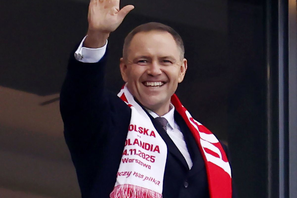 Karol Nawrocki na meczu Polski z Holandią.