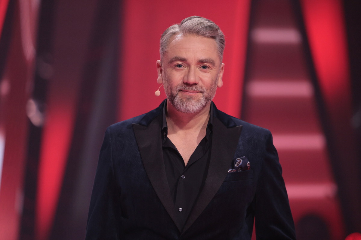 Brat Kuby Badacha również związany jest z telewizją. Niewielu wie, czym się zajmuje fot. Mateusz Grochocki/East News