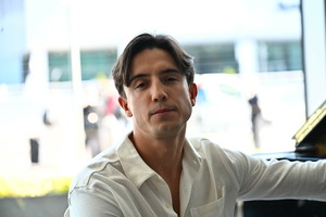 Dawid Kwiatkowski w "The Voice of Poland". Produkcja przekazała wieści fot. Artur Zawadzki/REPORTER